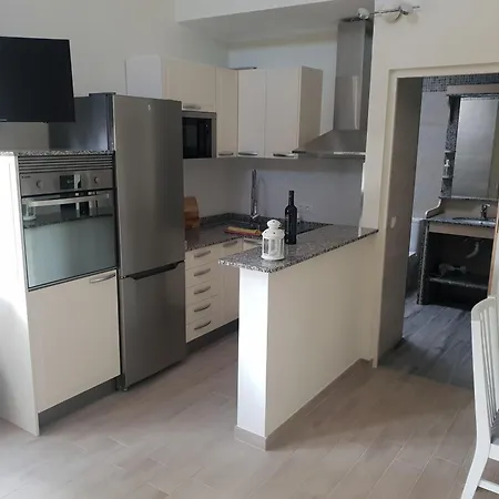 Ruhige Fuer 4 Personen Apartman